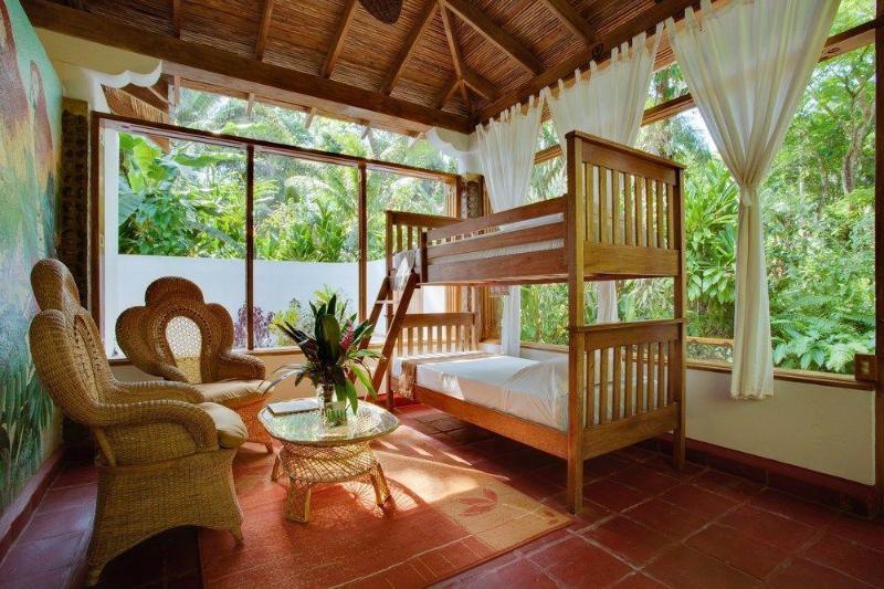 Ian Andersons Caves Branch Jungle Lodge 贝尔莫潘 外观 照片