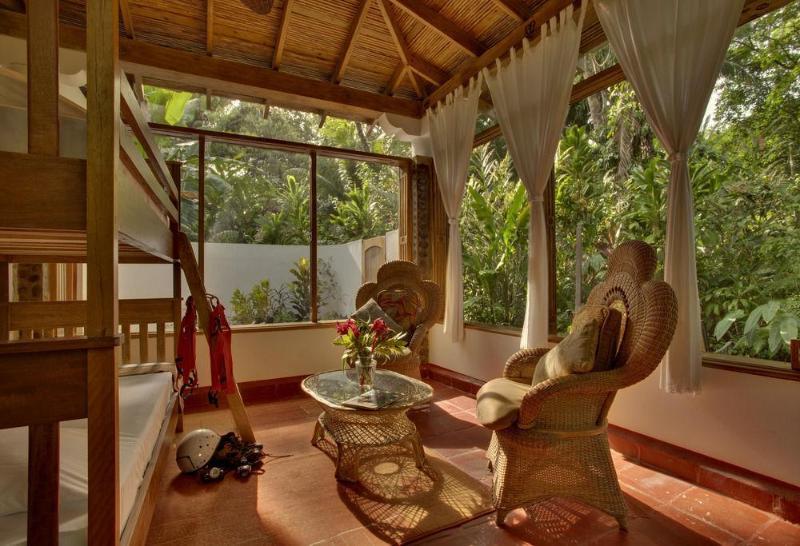 Ian Andersons Caves Branch Jungle Lodge 贝尔莫潘 外观 照片